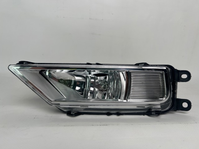 Туманка ліва Volkswagen Tiguan Allspace 