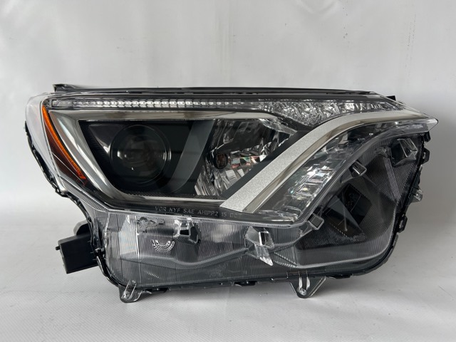 Права блок фара 811100R080 КИТАЙ