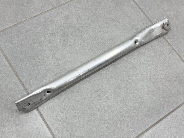 Розпірка передніх стійок підвіски, ліва 51617416969 BMW