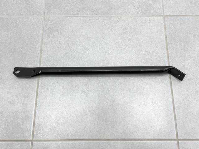 Підсилювач бампера переднього 51647445102 BMW