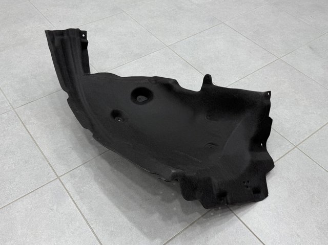 Підкрилок переднього крила, правий задній 51717394816 BMW