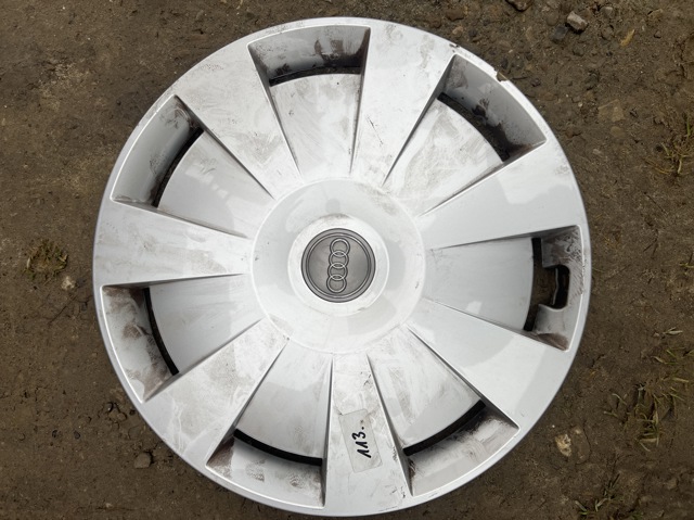 Ковпаки на диски 8V0601147C VAG