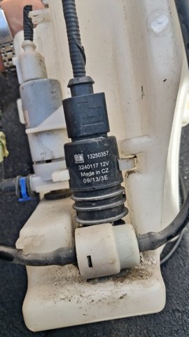 Двигун омивача скла передній/задній 13250357 GM