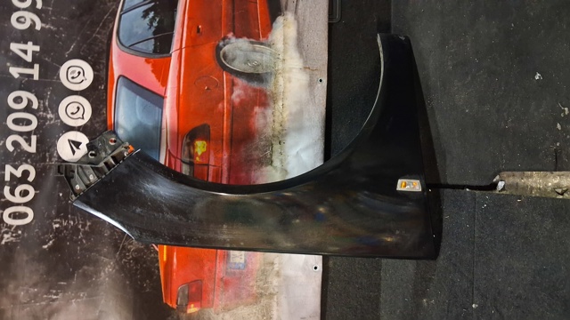 Переднє праве крило 13277521 OPEL