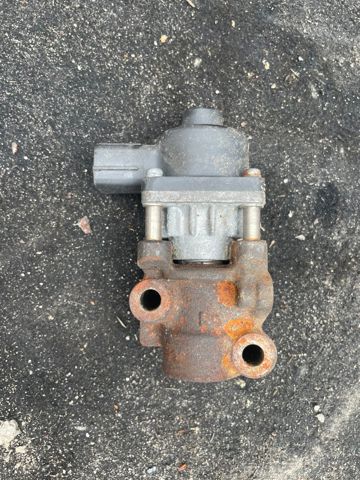 Клапан EGR рециркуляції газів 1811169G01 SUZUKI