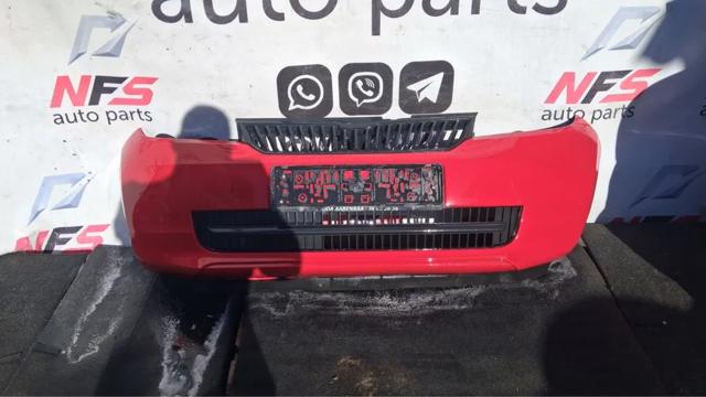 Бампер передній в зборі 1ST807221 VAG