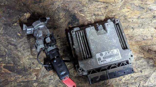 Комп'ютер двигуна 1Z0907115F VAG