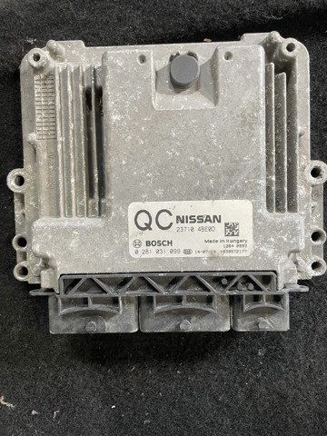 Комп'ютер двигуна 237104BE0D NISSAN