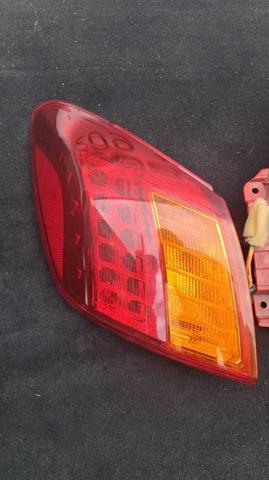 Задня ліва зовнішня фара 265551AA0A NISSAN