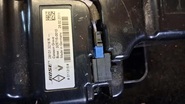 Сабвуфер 281313216R RENAULT