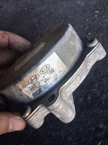 Насос вакуумний 288102A500 HYUNDAI