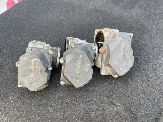 Дросільна заслінка в зборі Хендай I40 1