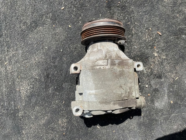 Компресор кліматичної установки 4472607940 SUBARU