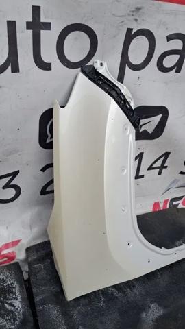 Переднє праве крило 53811K2010 TOYOTA