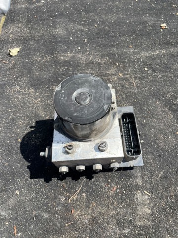 Блок управління АБС (ABS) 600636300C TESLA