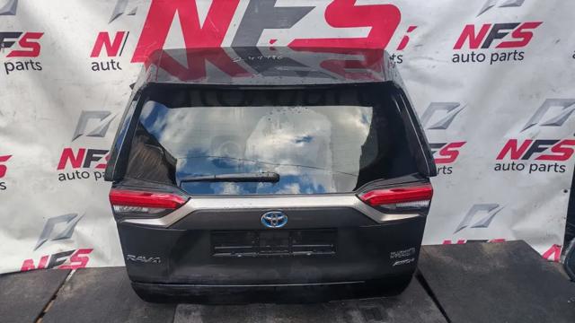 Двері багажника 670050R370 TOYOTA