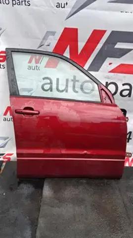 Дверка передня права 6800165843 SUZUKI