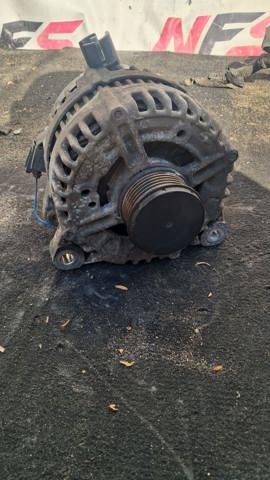 Генератор автомобільний 6G9N10300YC LAND ROVER