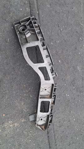 Кронштейн бампера заднього, правий 6R6807394A VAG