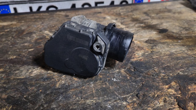 Блок дросельної заслінки 8200302798 RENAULT