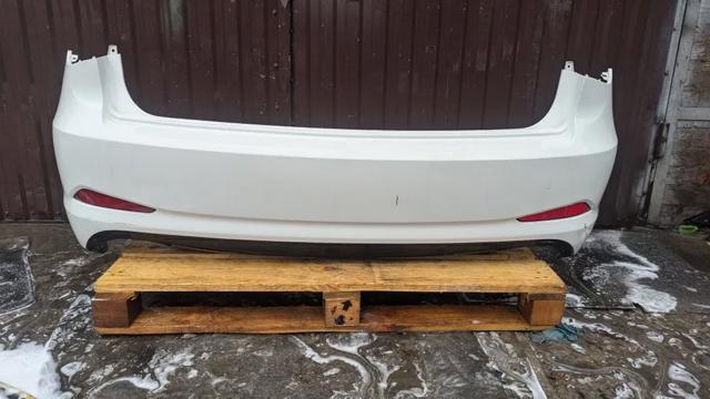 Буфер (бампер) задній 866113Z300 HYUNDAI
