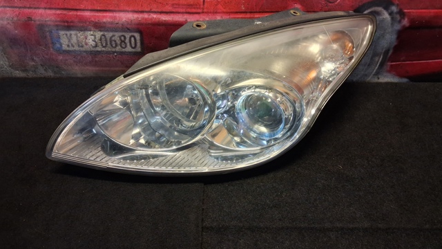 Фари 921012LXXX HYUNDAI