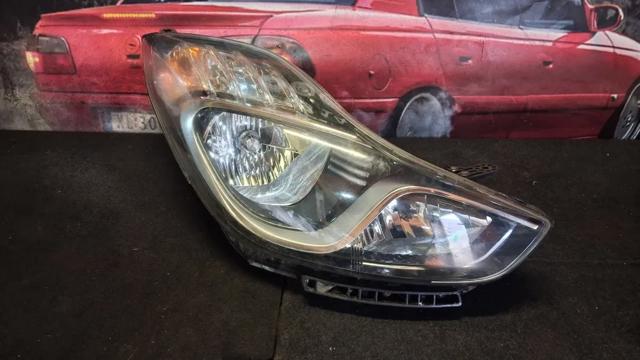 Права блок фара 921021KXXX HYUNDAI