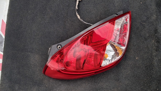 Ліхтар задній лівий 924014P500 HYUNDAI