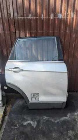 Двері задні в зборі 94543753 GM