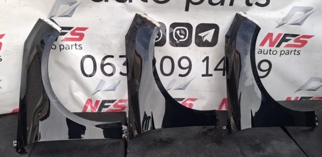 Переднє праве крило BM5Z16005B FORD
