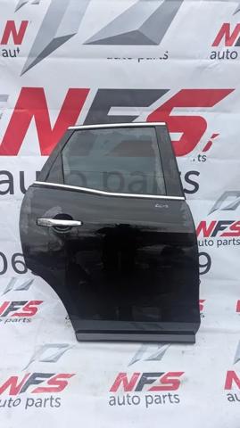 Двері пасажирські задні праві EGY17202XL MAZDA