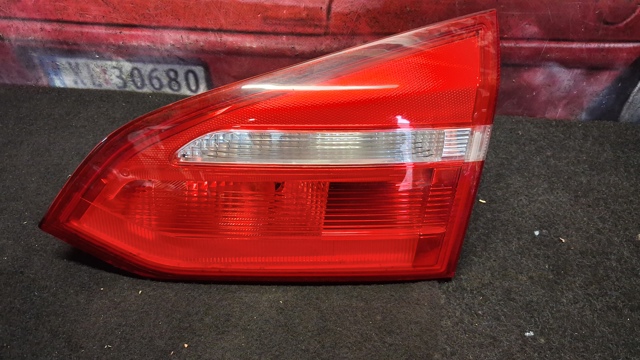 Задні ліхтарі F1EB13A602CA FORD