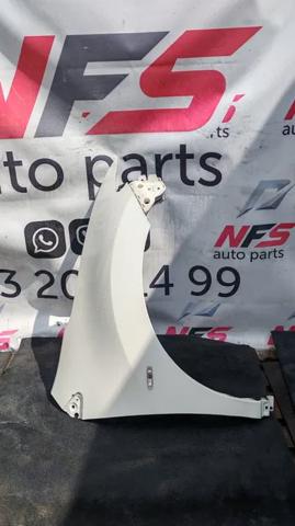 Переднє праве крило FCA001AAMA NISSAN