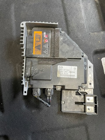 Перетворювач постійного струму GKK167Y60D MAZDA