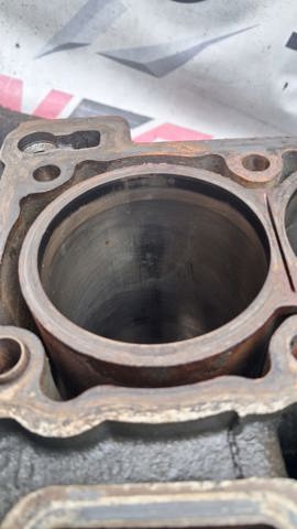 ДВЗ J20A SUZUKI