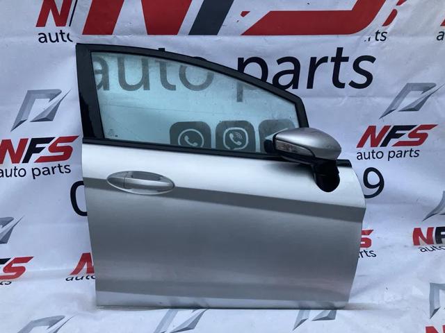 Дверка передня права PC1BBA20124SA FORD