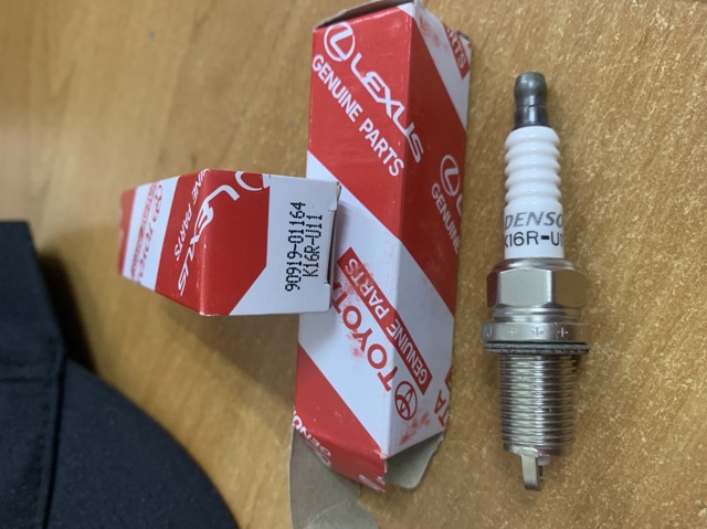 Свічка запалювання 9091901164 TOYOTA