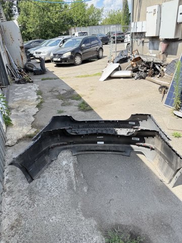 Кожух бампера заднього 51129852175 BMW