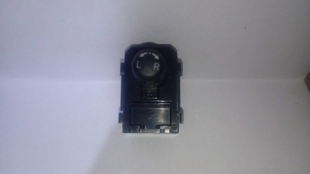 Регулятор дзеркал 255701AA0A NISSAN