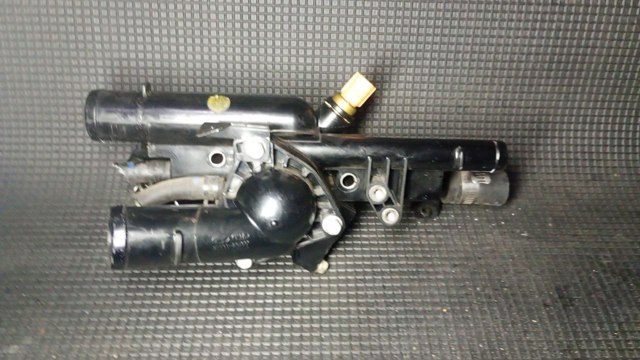 Корпус термостата 256202G400 HYUNDAI