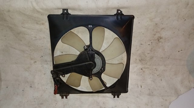 Дифузор (кожух) радіатора кондиціонера 38615R8AA01 HONDA