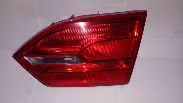Фара задня права внутрішня 5C6945094 VAG