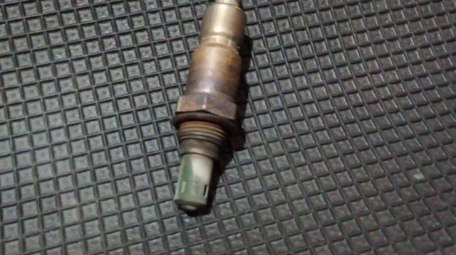 Датчик збідненої суміші PE01188G1 MAZDA