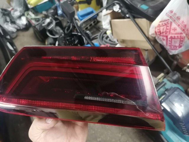 Ліхтар задній лівий, внутрішній 4G5945093D VAG