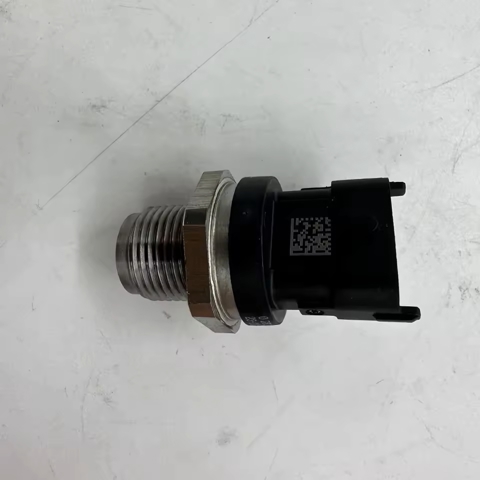 Регулятор тиску палива 8200418270 RENAULT