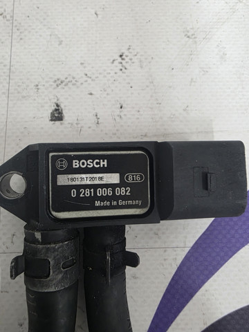 Датчик тиску вихлопних газів 0281006082 VAG