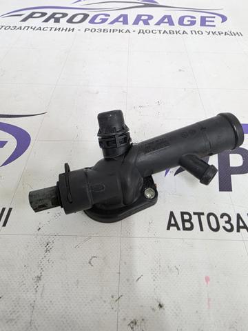 Водяний патрубок 03L121132AC VAG