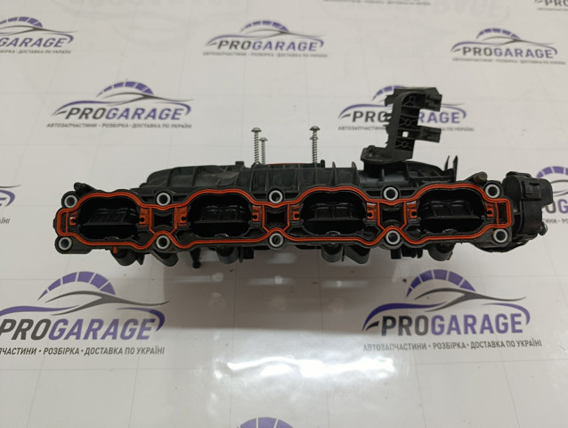 Колектор впускний 06L133201ET VAG