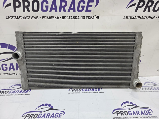 Радіатор 17118509177 BMW
