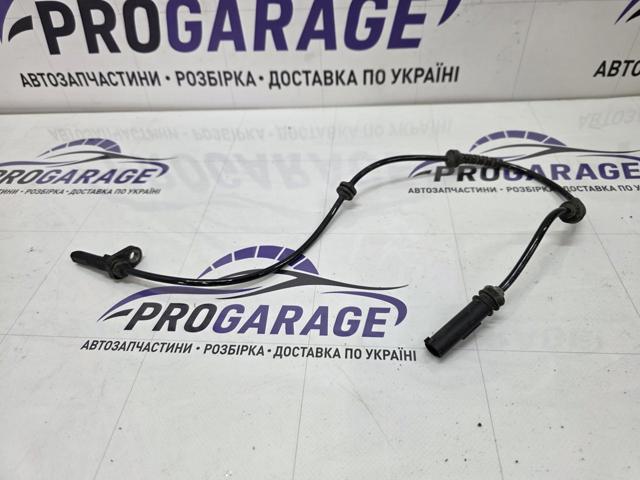 Датчик АБС (ABS) задній 34526784901 BMW